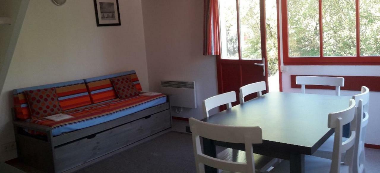 Residence Nemea Les Rives De Saint Brice Ares Eksteriør billede